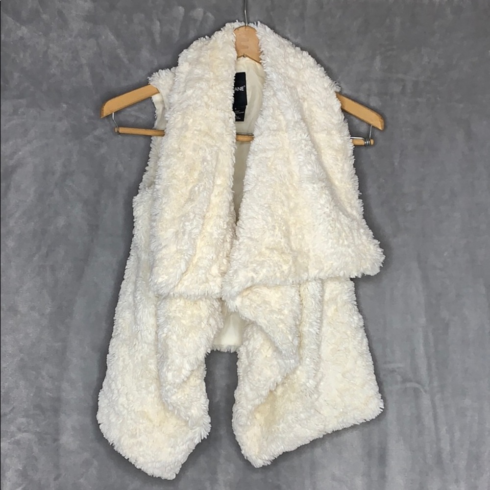 Cute Faux Fur Shrug